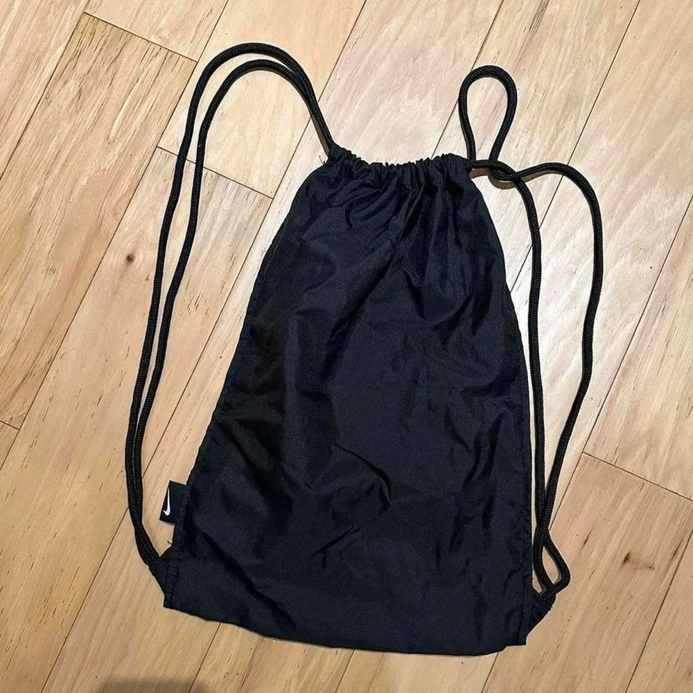 Nike Black and White Drawstring Backpack